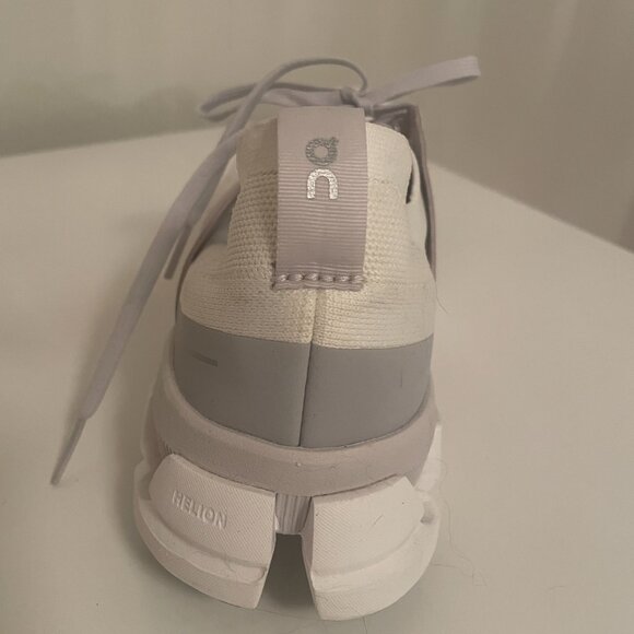 ON Cloudswift 3 Women's Running Shoe - Frost - Picture 8 of 9